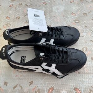 Onitsuka Tiger Mexico 66 Women’s Sneakers